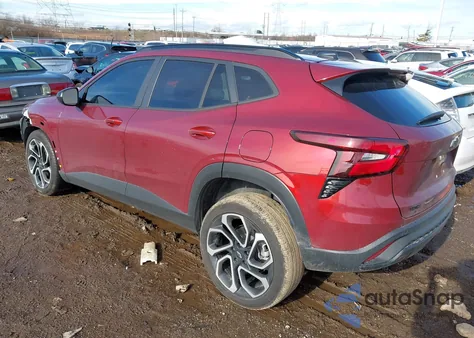 2024 Chevrolet Trax Fwd 2Rs z USA, uszkodzony, nr VIN KL77LJE23RC131275